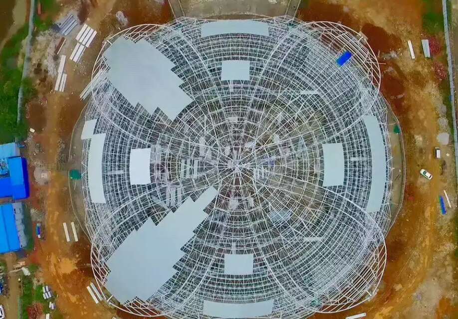 境外体育馆网架
